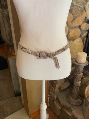 Rhinestone Crystal Belt - Silver Sparkle Vintage piece